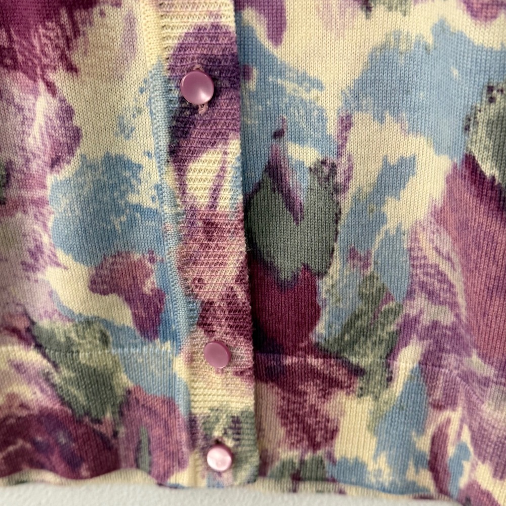 Talbots Cardigan Sweater XL Purple 100% Merino Wool Floral Button Up Lightweight - Picture 8 of 11